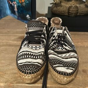 Gaimo espadrilles 40 made in Spain lace up